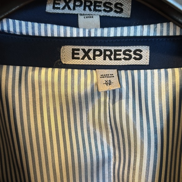 EXPRESS Men`s PHOTOGRAPHER Fitted Traveler 3 Piece - Picture 2 of 3